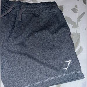 Gymshark crest shorts grey, men’s medium